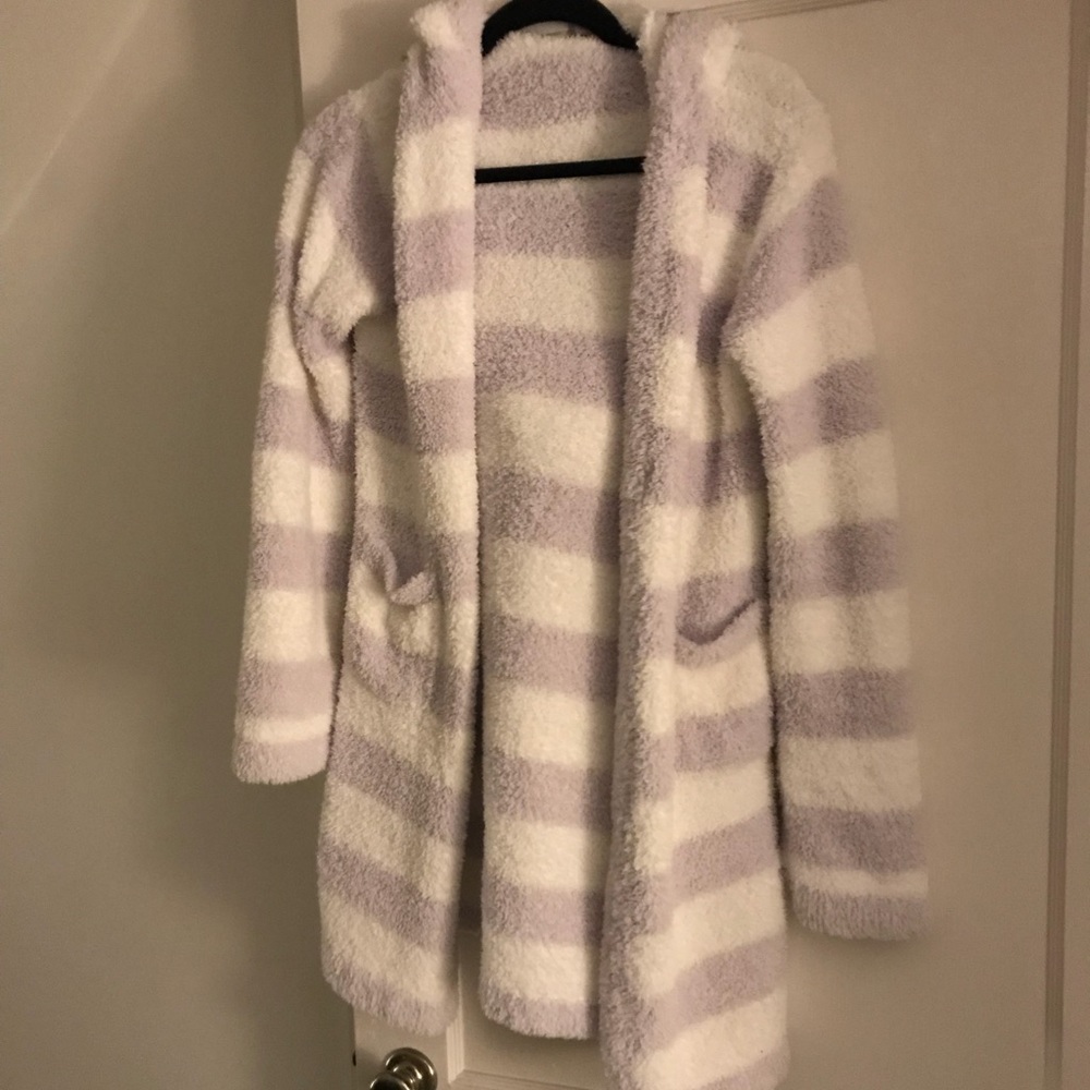 Hooded barefoot dreams robe
